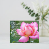Roze rozenbloesem is nog steeds psalm 46:10 briefkaart (Staand voorkant)
