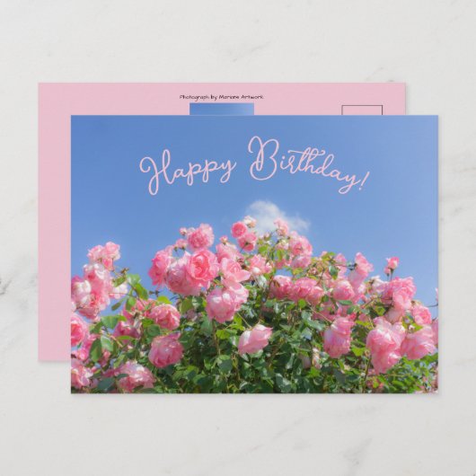 Roze rozenstruik onder blauwe lucht, op maat gemaa briefkaart (Voorkant / Achterkant)