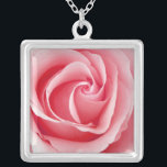 Roze Rozenwerend Ketting<br><div class="desc">roze roze roos op een prachtig sterling zilveren bord ketting,  door 369Design. Een geweldig cadeau voor je bruidsfeest,  moeder,  zus,  vriendin of beste vriend. Beschikbaar in verschillende kleuren.</div>