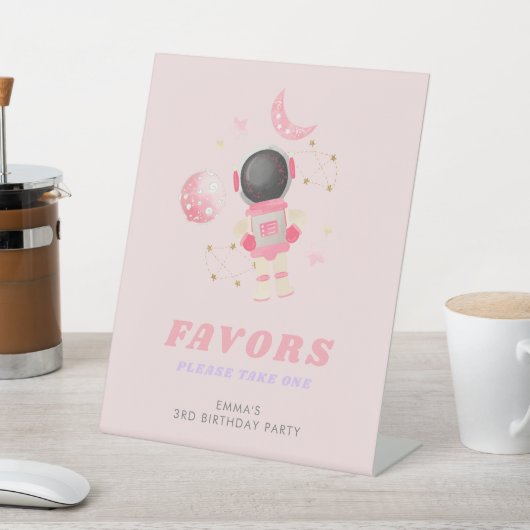 Roze ruimtetunaut Birthday Favors Sign Reclamebord Met Voetstuk (Insitu)
