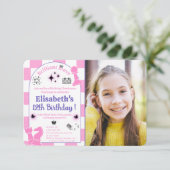 Roze schaakverjaardagsfeestje voor meisjes met fot kaart (Staand voorkant)