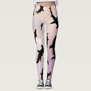 Roze schaduw vis haai op gradiënt melkwegstelsel R Leggings