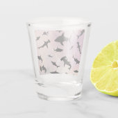 Roze schaduw vis haai op gradiënt melkwegstelsel R Shot Glas (Achterkant)