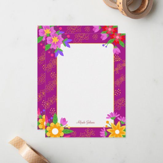 Roze schattige bloem gepersonaliseerde Flat Note K Notitiekaartje (Voorkant / Achterkant in situ)