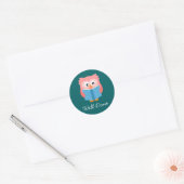 Roze schattige leesuil ronde sticker (Envelop)