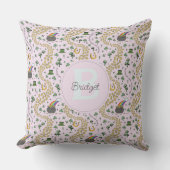 Roze Schattige n' Curvy Shamrocks Baby Naam St Pat Kussen (Voorkant)