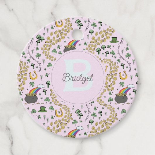 Roze Schattige n' Curvy Shamrocks Meisje Naam St P Bedankjes Labels (Voorkant)