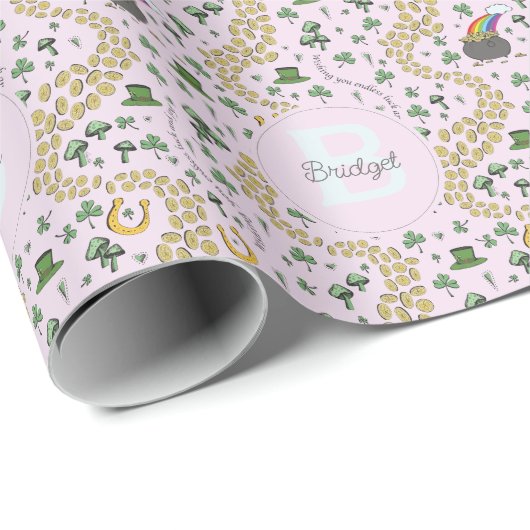 Roze Schattige n' Curvy Shamrocks Meisje Naam St P Cadeaupapier (Rol Hoek)