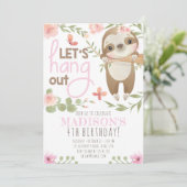 Roze Schattige Sloth Meisje Verjaardagsuitnodiging Kaart (Staand voorkant)