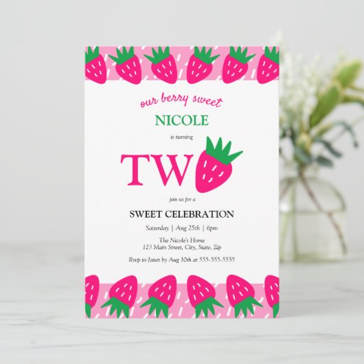 Roze Schattigee Aardbei Berry Sweet 2e Verjaardag Kaart (Staand voorkant)