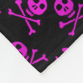 Roze schedel- en beenderpatroon fleece deken (Hoek)