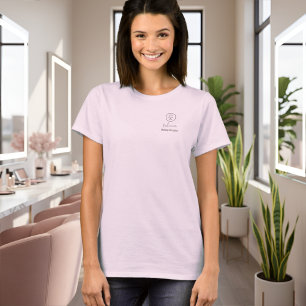 Roze Schrift Employee Naam Make-up Studio Logo T-shirt