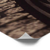 Roze scooter geparkeerd op straat poster (Hoek)