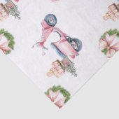 Roze scooter kerstinkopen doen tissuepapier (Detail)