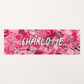 Roze Serenity: Speelse Graffiti Love Hearts Yogamat (Voorkant (horizontaal))