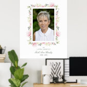 Roze Shades Garland Ter Herinnering Foto Funeral Poster (Thuiskantoor)