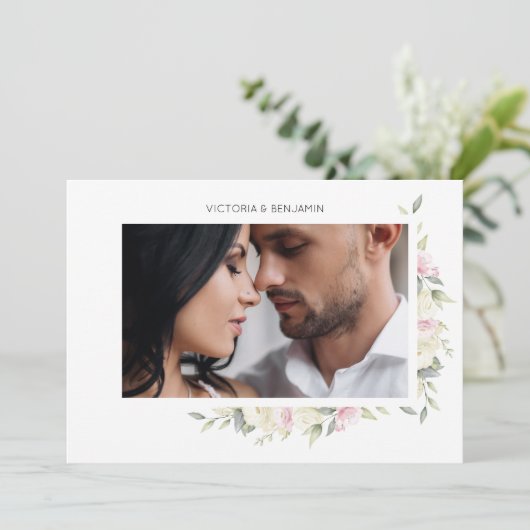 Roze Shades Romantic Floral Wedding Wreatfoto Kaart (Staand voorkant)