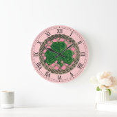 Roze Shamrock & Celtic Knots Roman Numerals Clock Grote Klok (Huis)