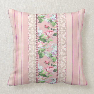 Roze Sierkussen "Shabby Chic"