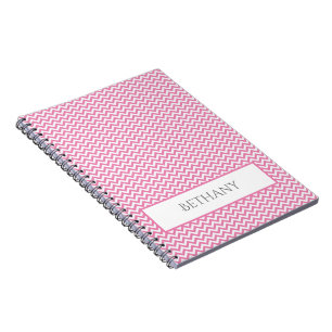 Roze Simple Chevron Personalized Notitieboek