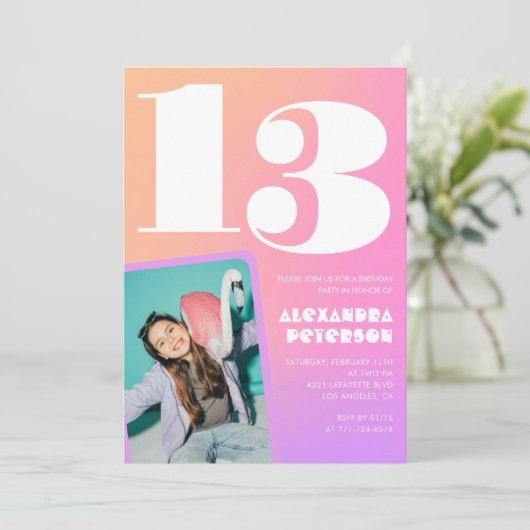 Roze Sinaasappel 13e verjaardagsuitnodiging Retro Kaart (Staand voorkant)
