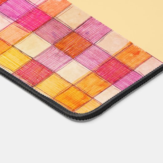 Roze sinaasappel en crème gingham bureau mat (Hoek)