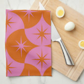 Roze Sinaasappels Starbursts op Mid Century Scallo Theedoek (Quarter Fold)