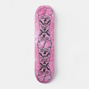 roze skateboard van de schedel, duivel