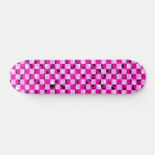 Roze Skull Checkerboard Skateboard (Horizontaal)