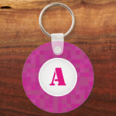 Roze sleutelhanger met pixelaanzin initiaal (Voorkant)