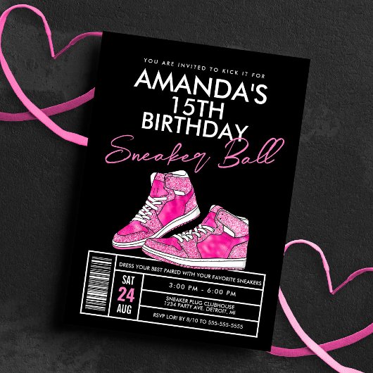 Roze Sneaker Ball Birthday Uitnodiging