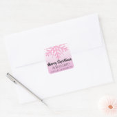 Roze Sneeuwvlok Gepersonaliseerde Kerstmis Vierkante Sticker (Envelop)