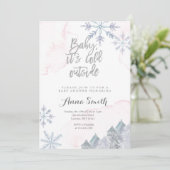 Roze Sneeuwvlokken Winter Baby shower Uitnodiging (Staand voorkant)