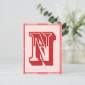 Roze speldenbrief "N" Typografische banner Kaart (Staand voorkant)