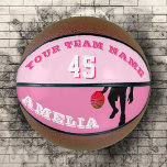 Roze speler Team Name Number Girl Basketbal<br><div class="desc">De roze naam van het Team Nummer Basketball voor een meisje basketbalspeler. Het ontwerp heeft een zwart silhouet van een basketbalspeler met een basketbal. De tekst is in moderne lettertypen - personaliseer de tekst met uw teamnaam, nummer en jouw naam. Perfect cadeau voor een meisje basketbalspeler, teamgenoten, coach of een...</div>