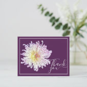 Roze Spin Mum Met Paarse Achtergrond Dank U Briefkaart (Staand voorkant)