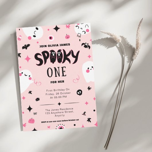 Roze spooky een Halloween meisje 1e verjaardag Kaart