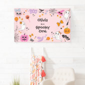 Roze Spooky One Schattige Ghost Halloween 1st Birt Spandoek (Insitu)