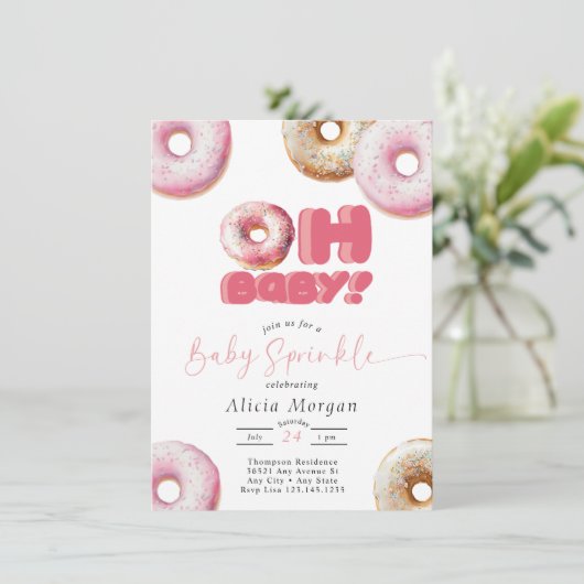 Roze Sprinkle | Donut | Baby Sprinkle uitnodiginge Kaart (Staand voorkant)