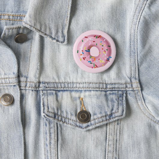 Roze Sprinkle Donut Birthday Party Favor Button (In situ)