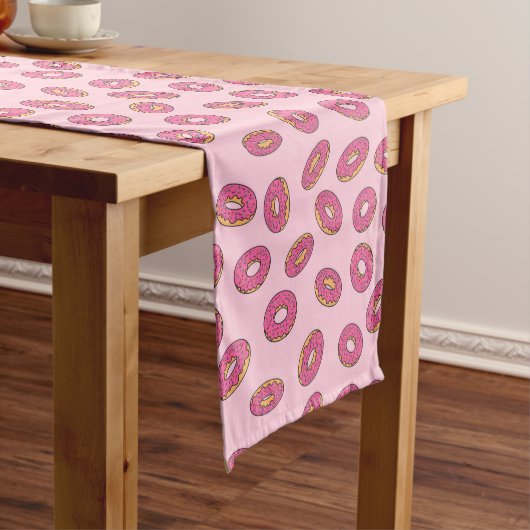Roze Sprinkle Donut Patroon Medium Tafelloper (Voorbeeld)