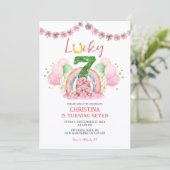 Roze St. Patrick Lucky Seven verjaardagsuitnodigin Kaart (Staand voorkant)
