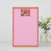 Roze stekelstationer Frangipani Briefpapier (Staand voorkant)