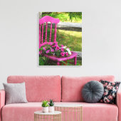 Roze stoel en bloemen - Martha's wijngaard Canvas Afdruk (Insitu (Woonkamer))