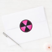 Roze stralingssymbool ronde sticker (Envelop)
