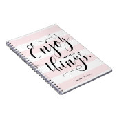 Roze strepen | Geniet van de kleine dingen kalligr Notitieboek (Rechterzijde)