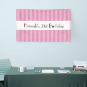 Roze strepen, gestreept patroon, lijnen, verjaarda spandoek (Beurs)