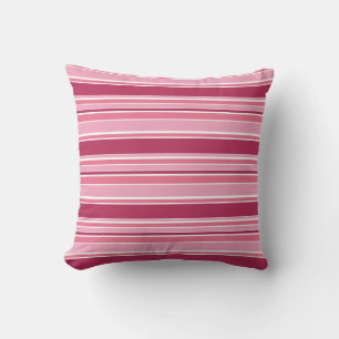 Roze strepen kussen