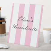 Roze strepen modern vrijgezellenfeest reclamebord met voetstuk (Insitu)