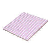 Roze strepen op wit tegeltje (Zijkant)